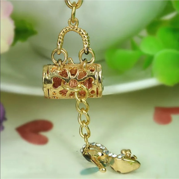 Crystal Rhinestone KeyRing - Picture 6 of 7